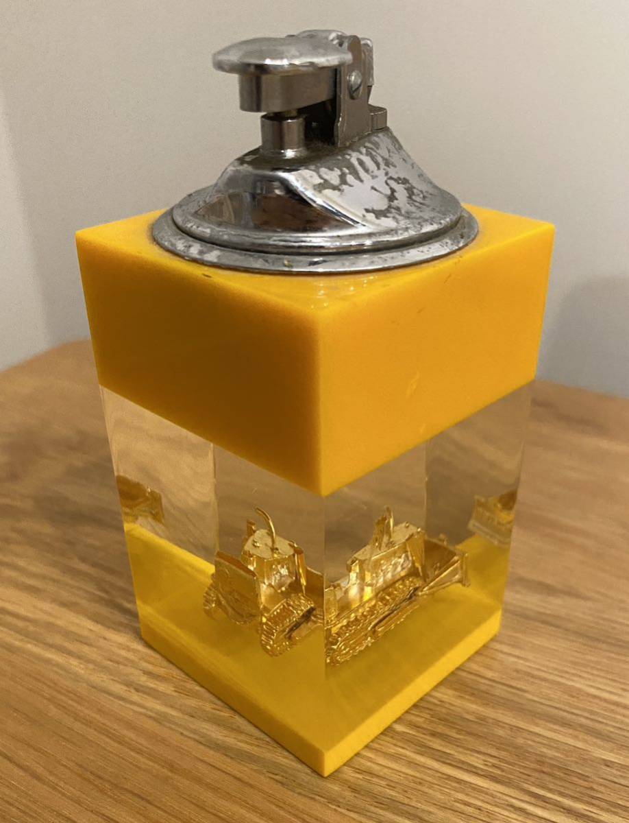 KOMATSU 金色ブルドーザーオブジェ ライター コマツ レア 非売品 建設