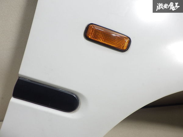 ホンダ 純正 EK4 シビック 前期 ノーマル フロント フェンダー パネル サイドマーカー付 外装 白系 右 右側 運転席 即納 EK3 EK9 タイプR ホンダ EK4 型式:E-EK4｜シビック(ホンダ)の総合情報 フロント △売り切り フロントドアガラスのモールディング交換（ホンダ