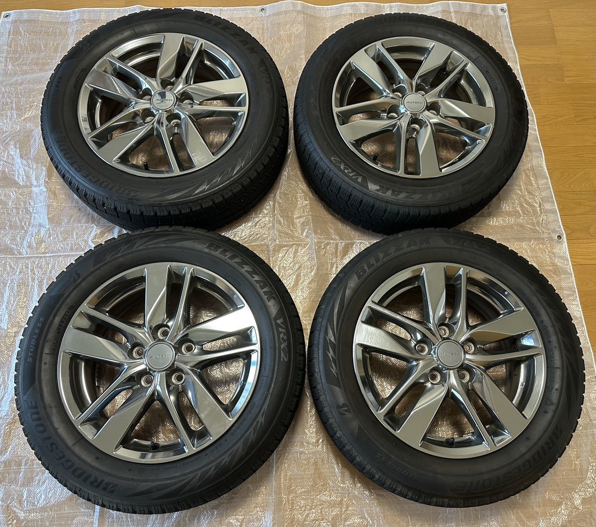 195/60R16 C26セレナ オーテックライダー 純正アルミホイールセット スタッドレス 6J +45 114.3 5H