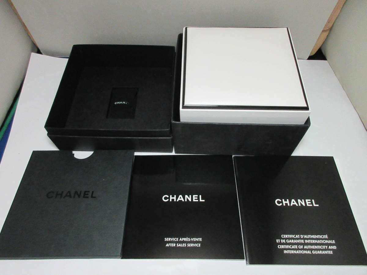 シャネル箱 冊子付 CHANEL シャネル 空箱 珍しい数字タイプ文字盤