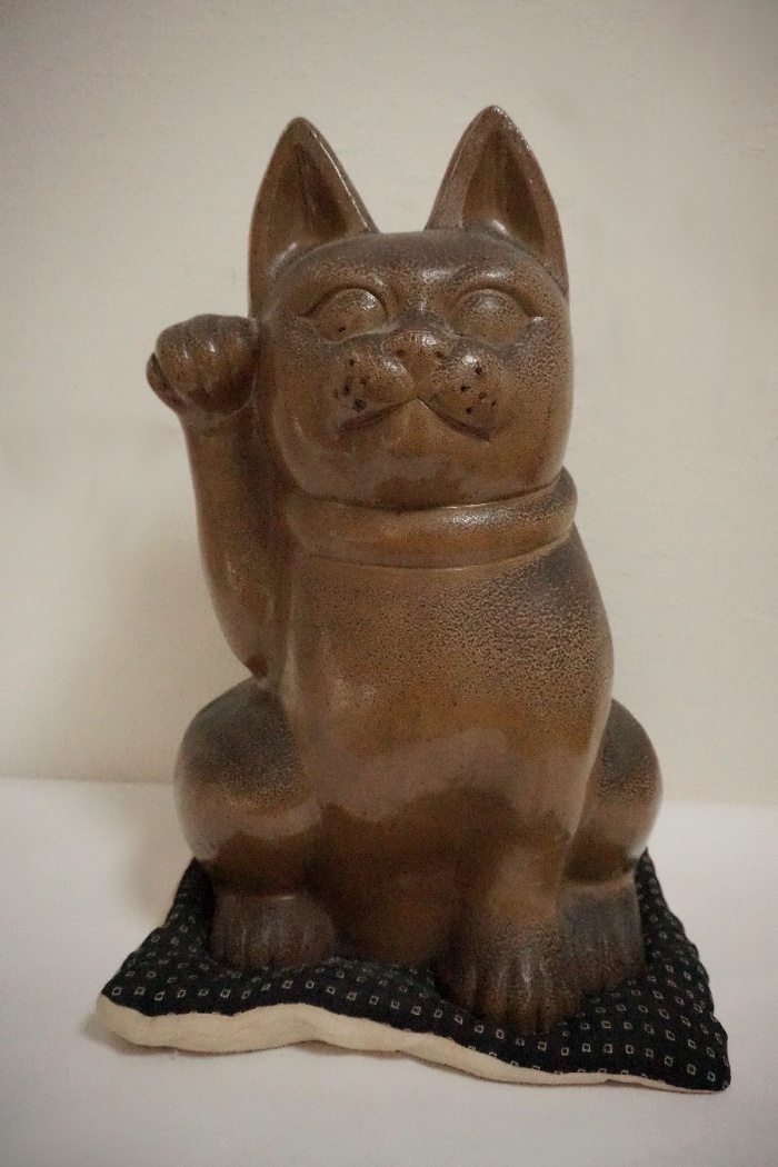 招き猫 備前焼 縁起物 置物 飾り物 ◇蔵出し◇ 備前招き猫 備前焼 高さ約52cm 重さ約11.2kg 細工物 縁起物