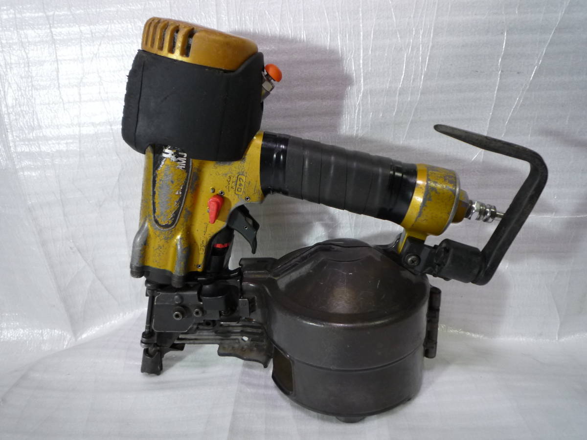 限定セール，定番人気 日立工機 65㎜ 高圧ロール釘打ち機 NV65HMJ 品(エア釘打機)｜売買されたオークション情報、yahooの商品情報をアーカイブ公開 - オークファン エア釘打機