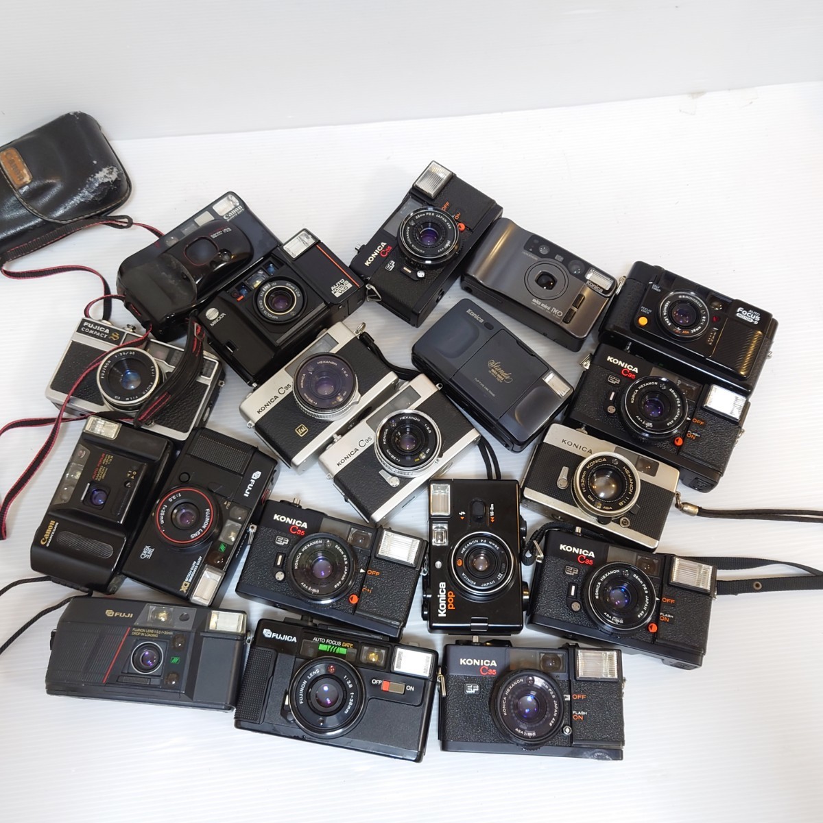 １円スタート　ジャンクカメラまとめ売り　金属　機械　レンジファインダー　Canon　 KONICA　C35 MINOLTA コンパクトカメラbig mini 大量