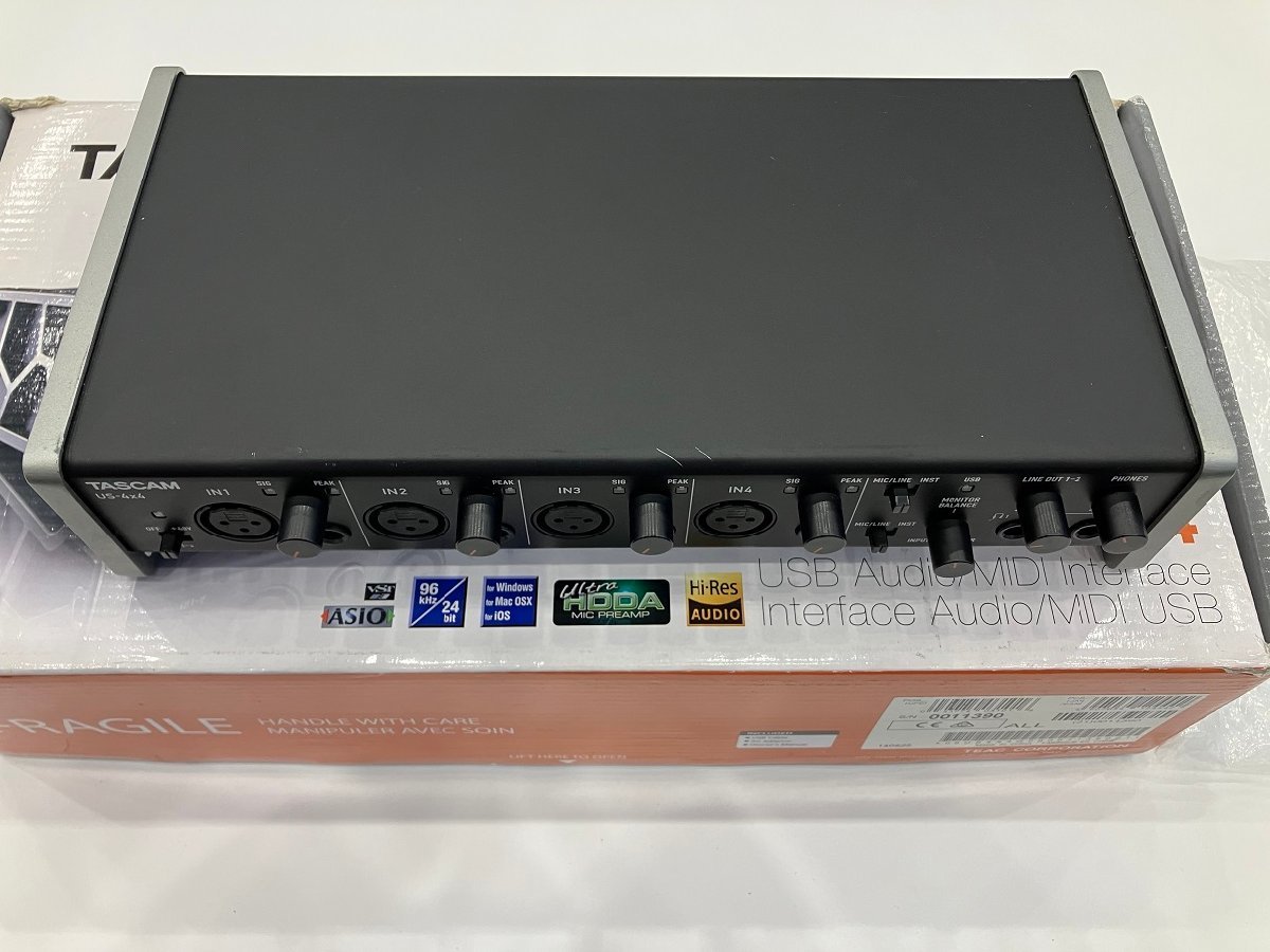 TASCAM US-4x4 【No.948】
