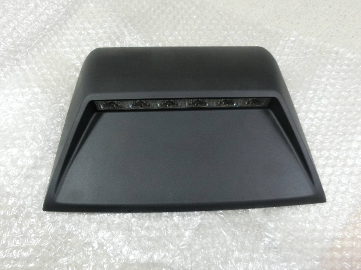 カローラアクシオ DAA-NKE165 左ヘッドライト LED 12-596 ハイブリッド