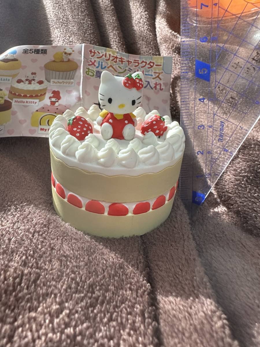 サンリオキャラクターメルヘンシルーズお菓子型小物入れ ハローキティ 
