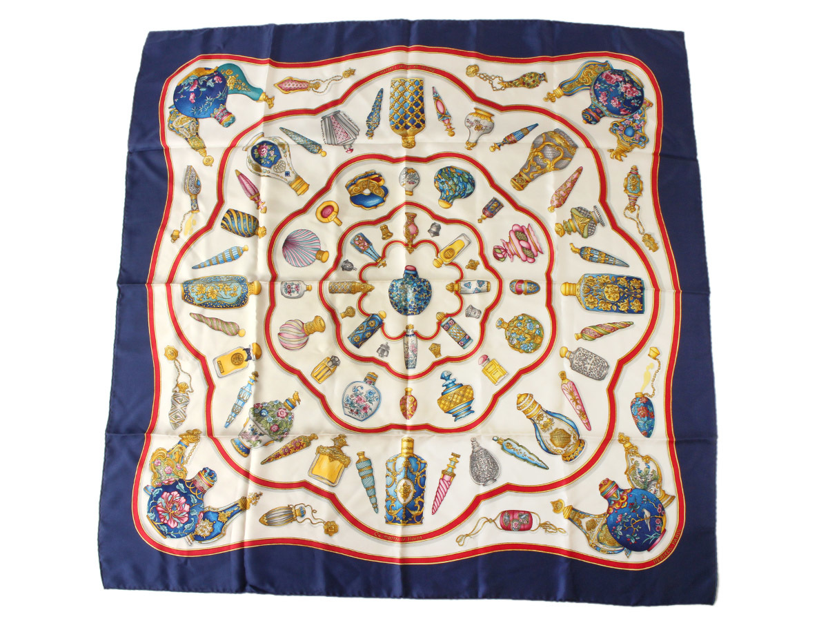 N12887 美品 HERMES エルメス 大判 スカーフ カレ90 香水瓶柄 シルク100％ ネイビー×ホワイト系 フランス製 レディース