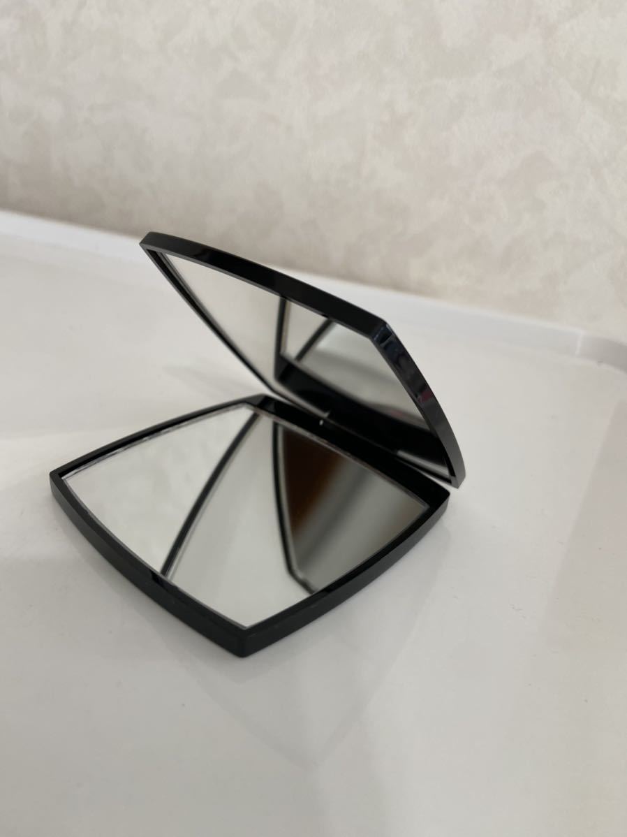 CHANEL シャネル コンパクトミラー Compact Miller DOUBLE MIRROR
