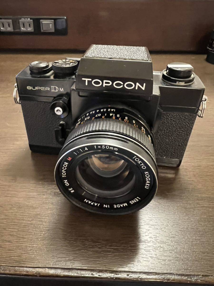 超美品です！TOPCON SUPER DM TOPCOR M50mmF1.4付 トプコン TOPCON SUPER DM TOPCOR M 50mm F1.4 一眼レフカメラ DM
