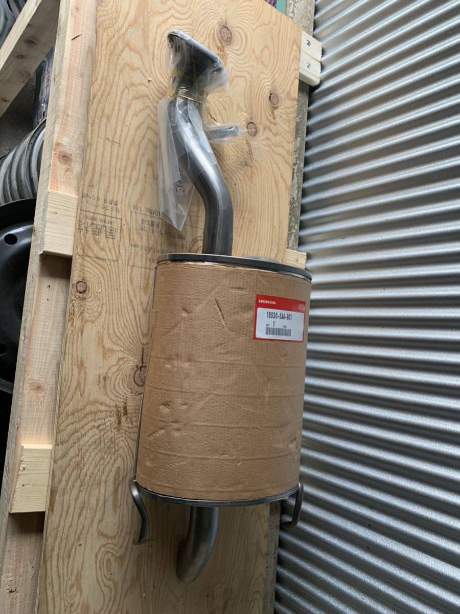 新品　ホンダ　純正　マフラー フィット　GD3 リアマフラー 18030-SAA-901