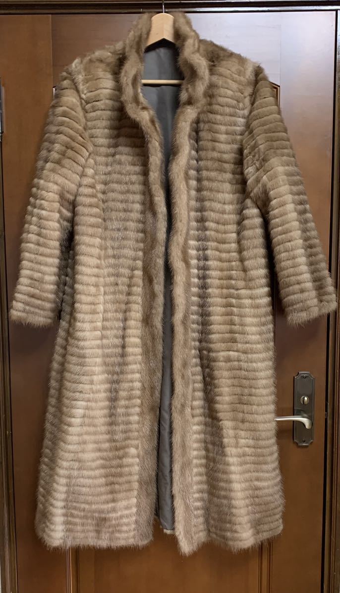 毛皮 ファーコート リアルファー　ロングコート　リバーシブル　ガウン