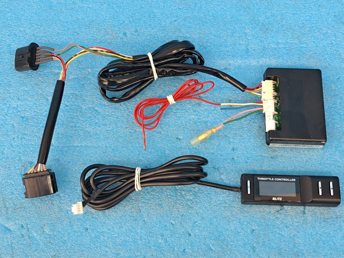 ☆BLITZ ブリッツ スロットルコントローラー フルオートプラス TRC002S
