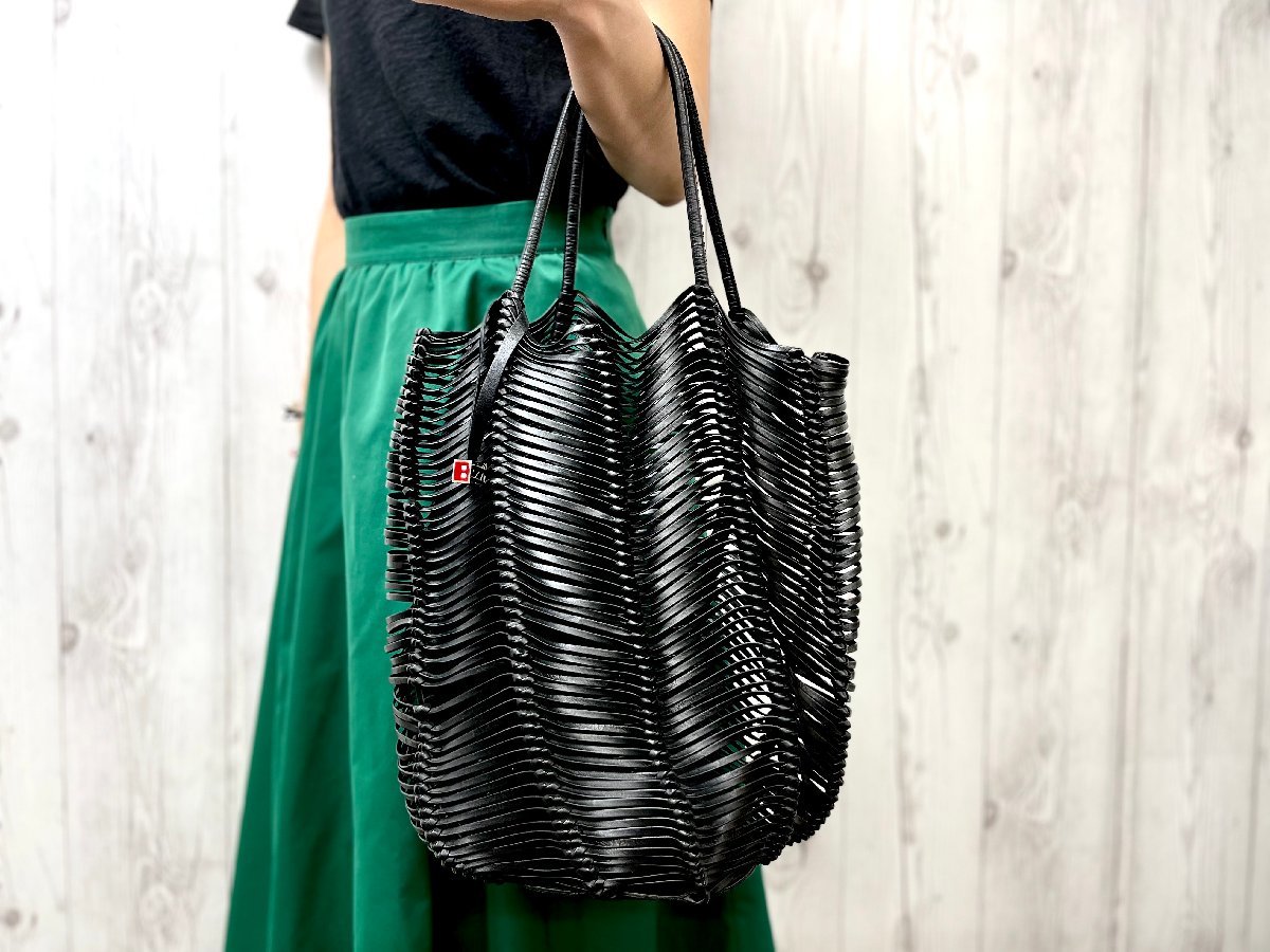 極美品 BALLY バリー ショルダーバッグ トートバッグ バッグ レザー 黒