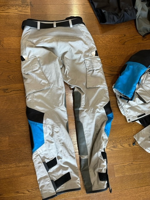  Motorrad Rallye ジャケット パンツ セット 48 BMW Motorrad純正ラリースーツ ジャケット48。パンツ46セット中古の