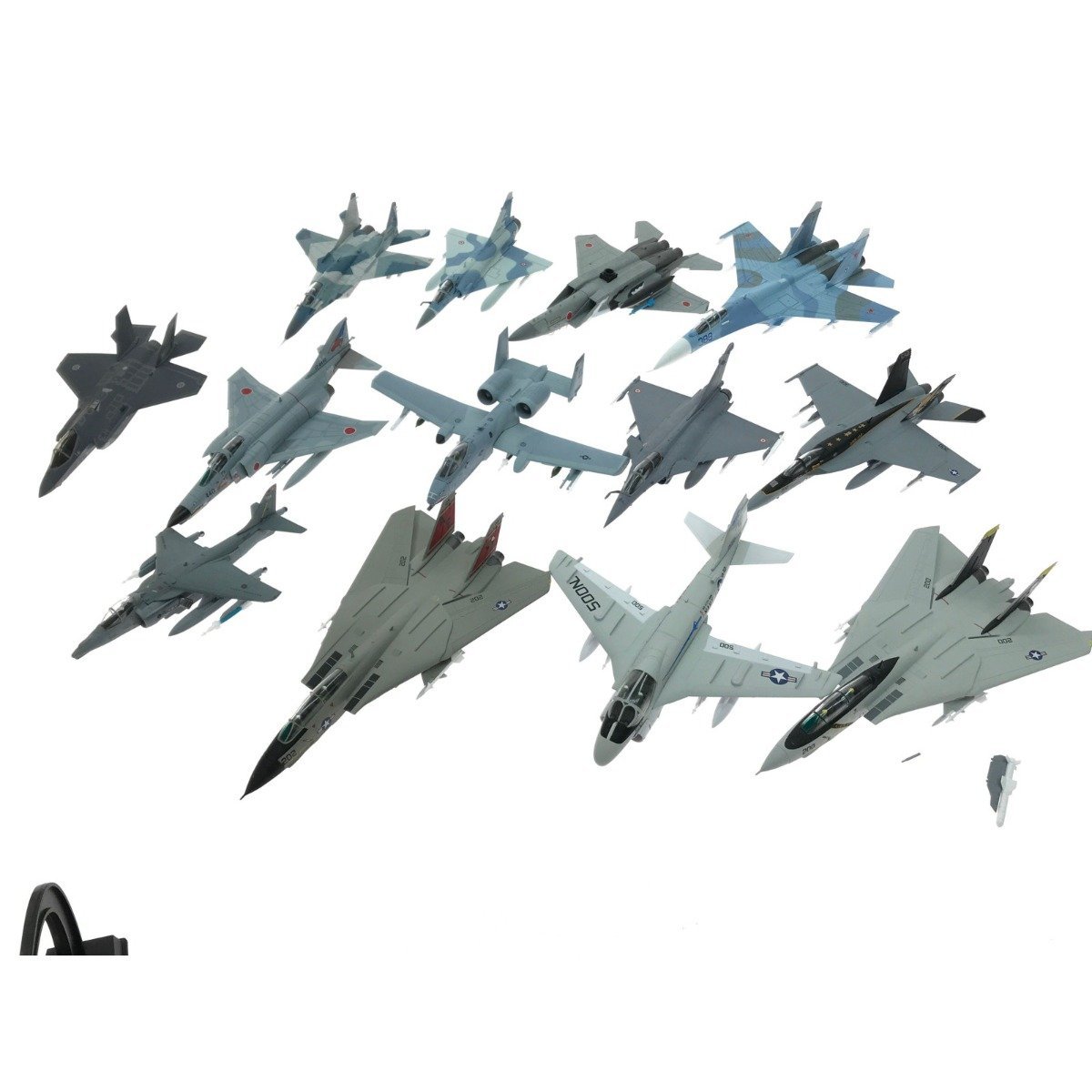 戦闘機 ヘリコプター 模型 飛行機まとめ売り ジャンク ▽▽【1円スタート】 ジャンク品 飛行機 戦闘機 まとめ 全体的に状態が