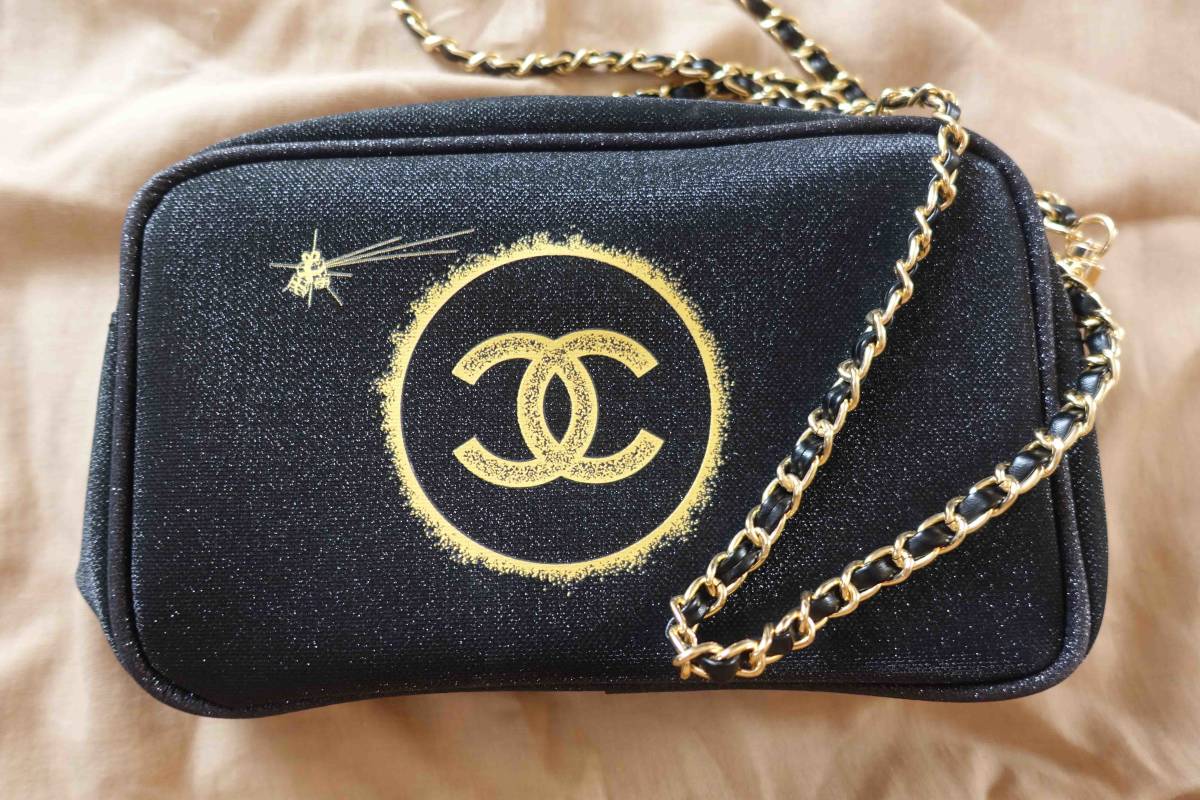 CHANEL シャネル ノベルティポーチ ショルダーバッグ 箱付き | ANJAP.ORG