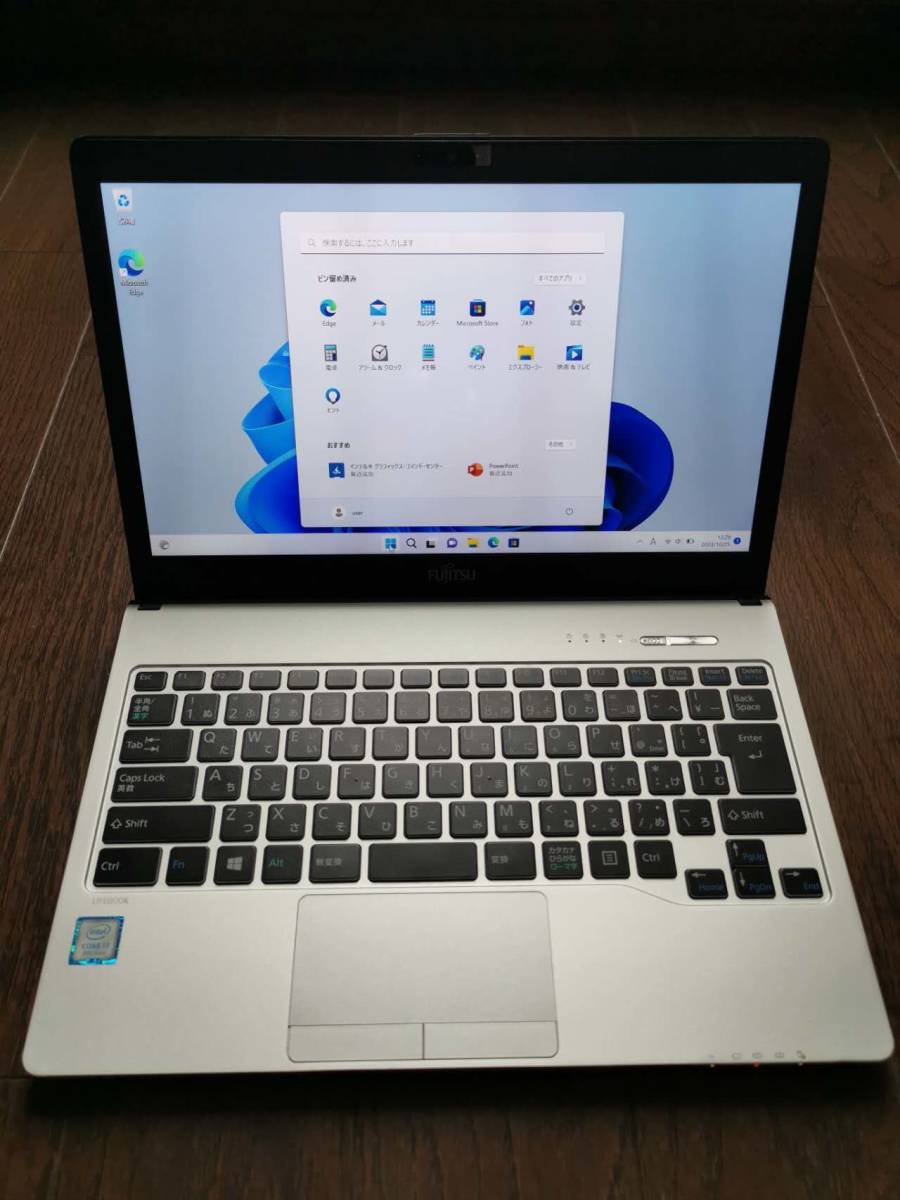 美品 FUJITSU LIFEBOOK WS1 第8世代i7-8550U/8GB/SSD/DVDマルチ