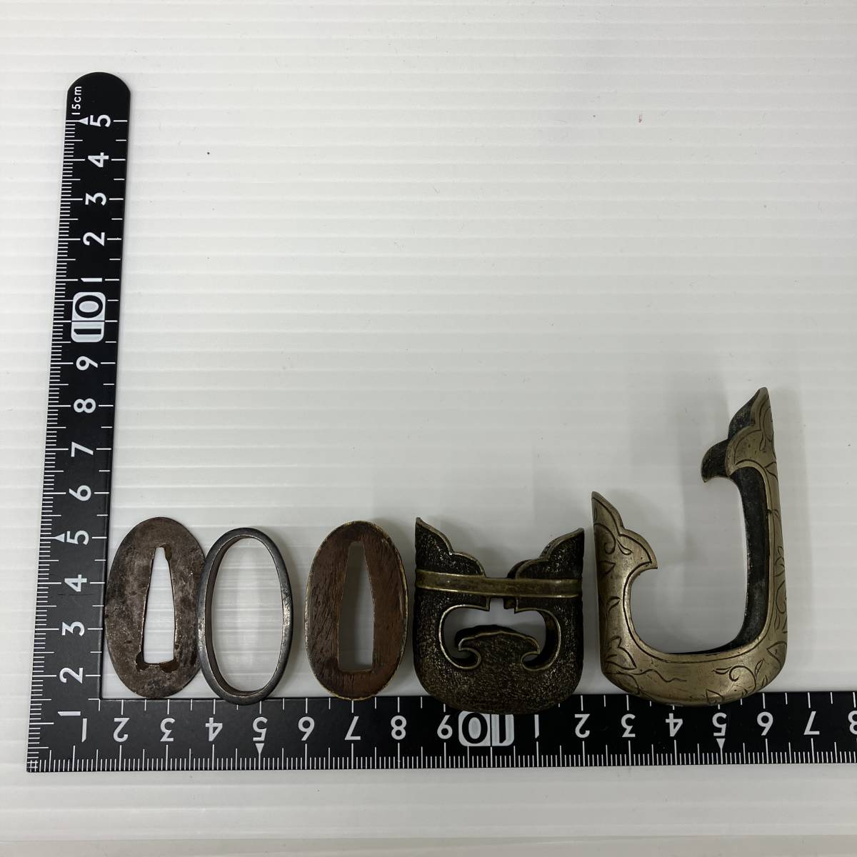 231005-004 日本刀 刀剣 拵え 刀装具 石突金物/頭/縁/切羽 等 総重量約