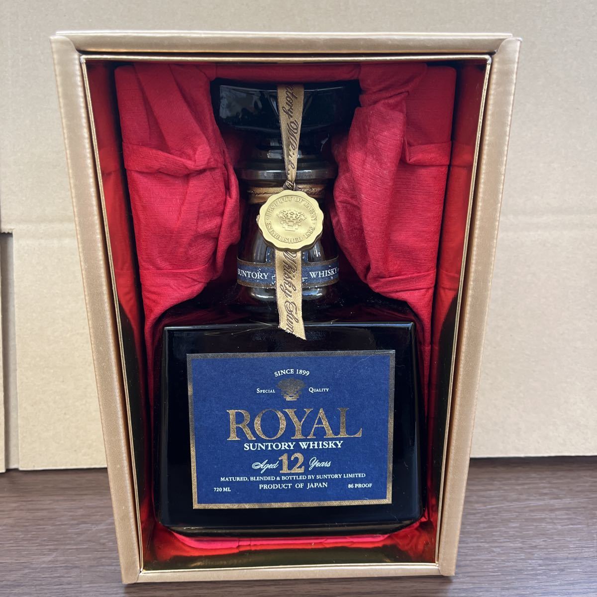 48.☆未開栓☆ SUNTORY サントリー ROYAL ローヤル 12年 青ラベル