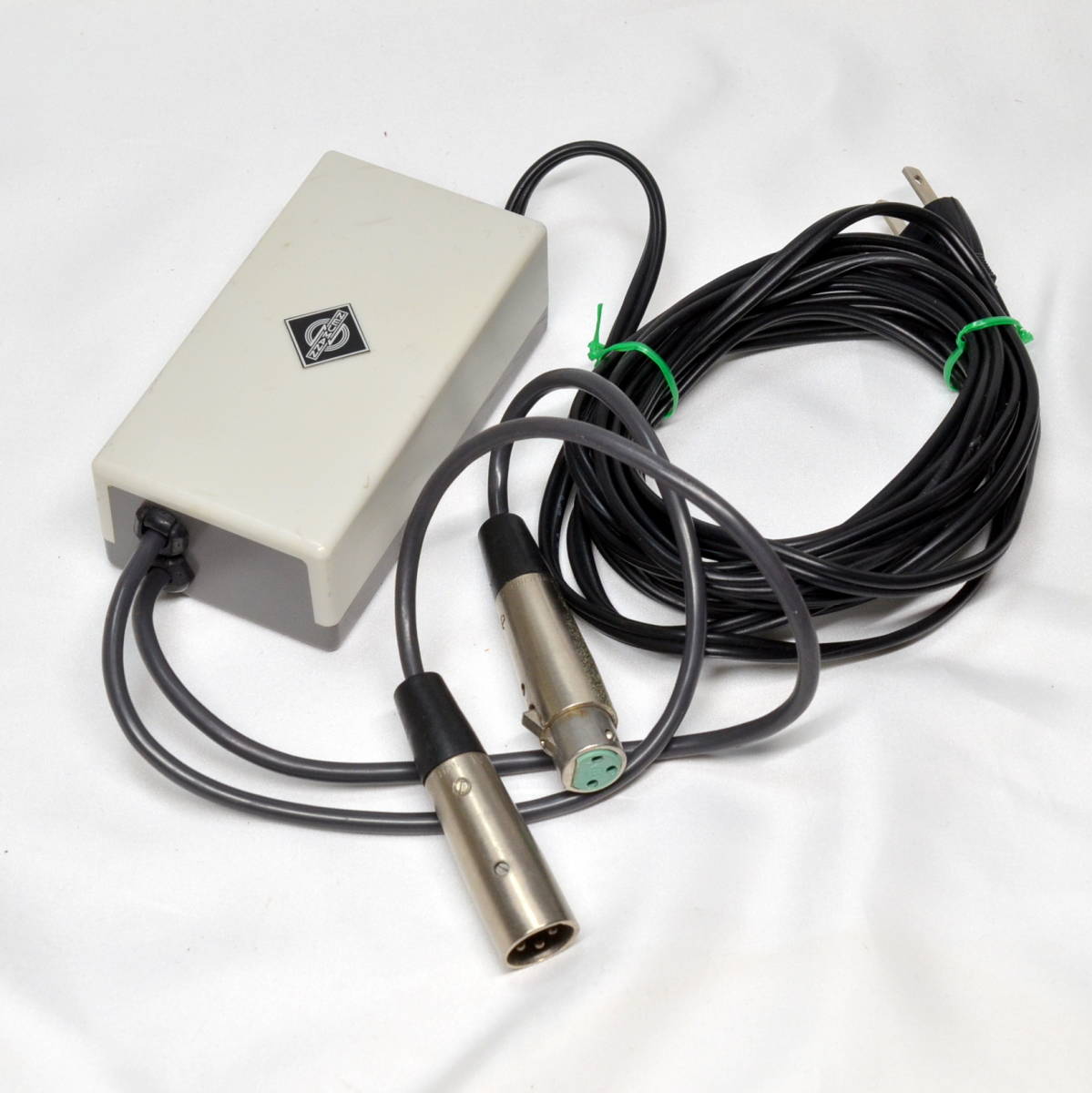 ノイマン ファンタム電源 楽器、器材 ⁄ 48V 2ch 【A】Neumann N80
