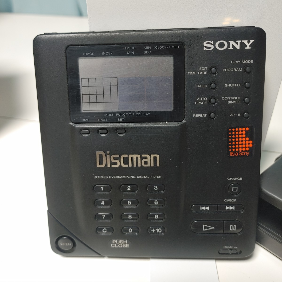 ジャンク品 SONY D-EJ2000 ポータブルCDプレーヤー