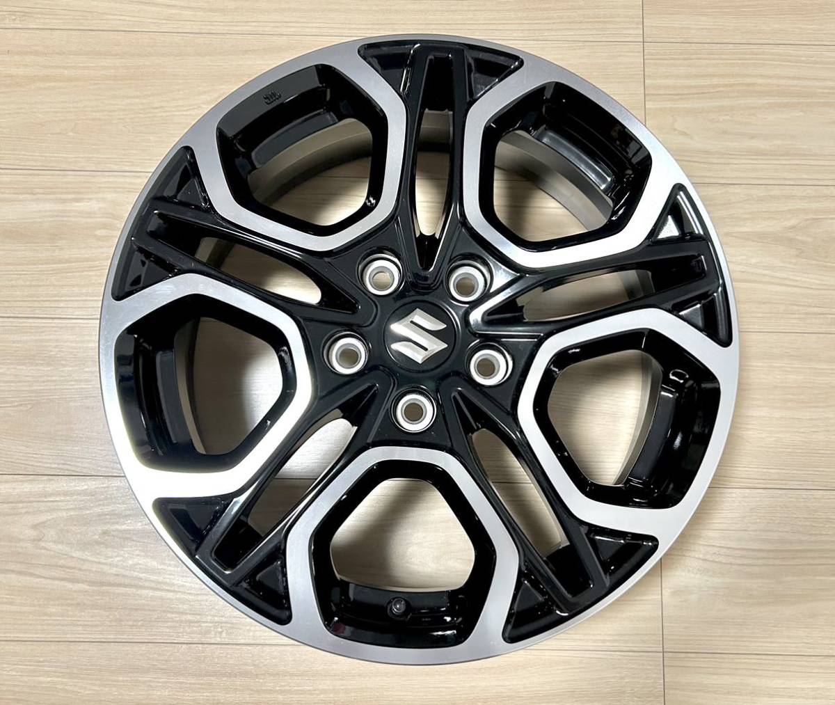 新車外し SUZUKI スイフトスポーツ ZC33S 純正 サスペンション