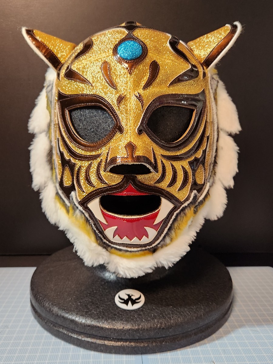 プロレスマスク YN製 タグ付き 初代タイガーマスク 後期牙付き 縁取り