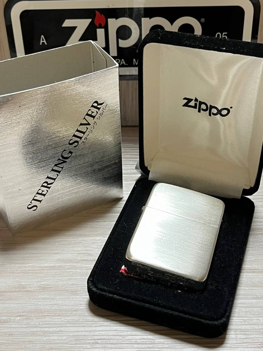 大量出品中!!【希少】レア 新品未使用 2021年製 Zippo 