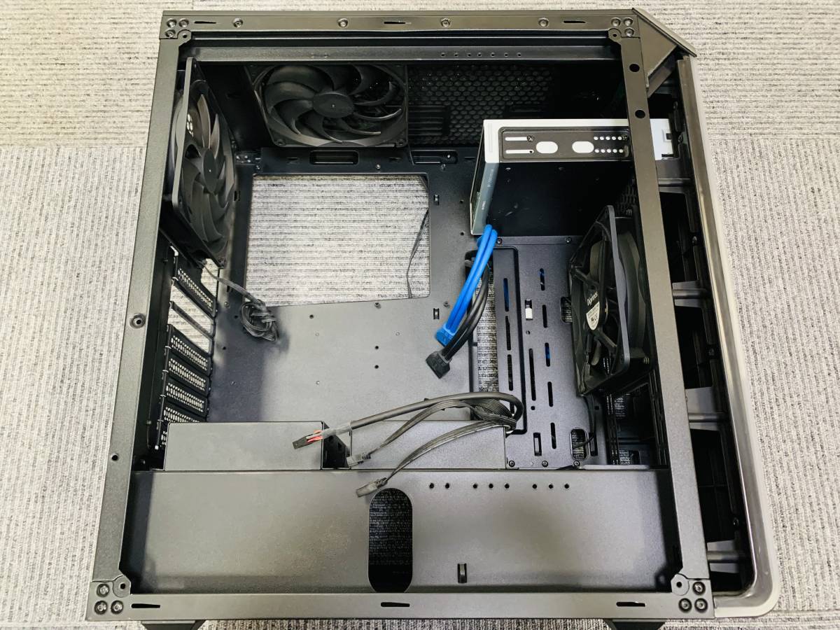 GALLERIA■PCケース■CPUクーラー DVDドライブ SATAケーブル付き■ジャンク扱い GALLERIA PCパーツ THIRDWAVE 0 Ryzen 部品取り