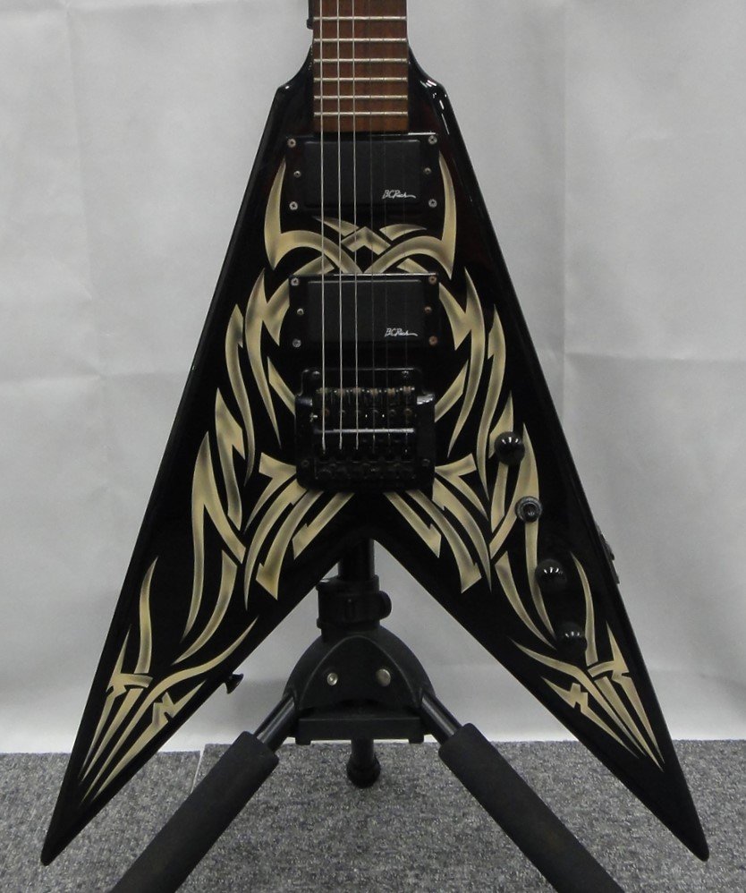 【中古】B.C.Rich ビーシーリッチ KKV Kerry King SignatureV Bolt On エレキギター ノーメンテ 現状渡し