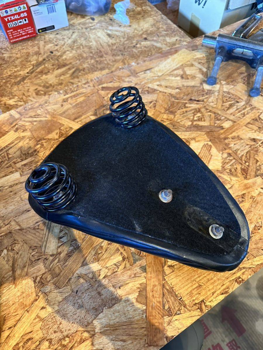 本革ソロシート タックロール ショベル アーリー パン ナックル_2