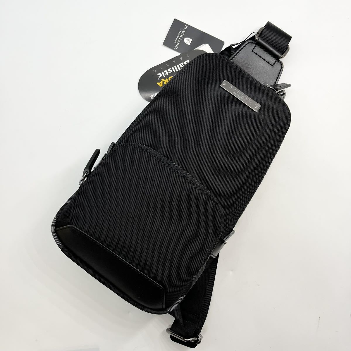 【新品・タグ付き】 ブラックレーベル クレストブリッジ CBチェック レザー 革 斜め掛け ボディバッグ BLACK LABEL CRESTBRIDGE メンズ 