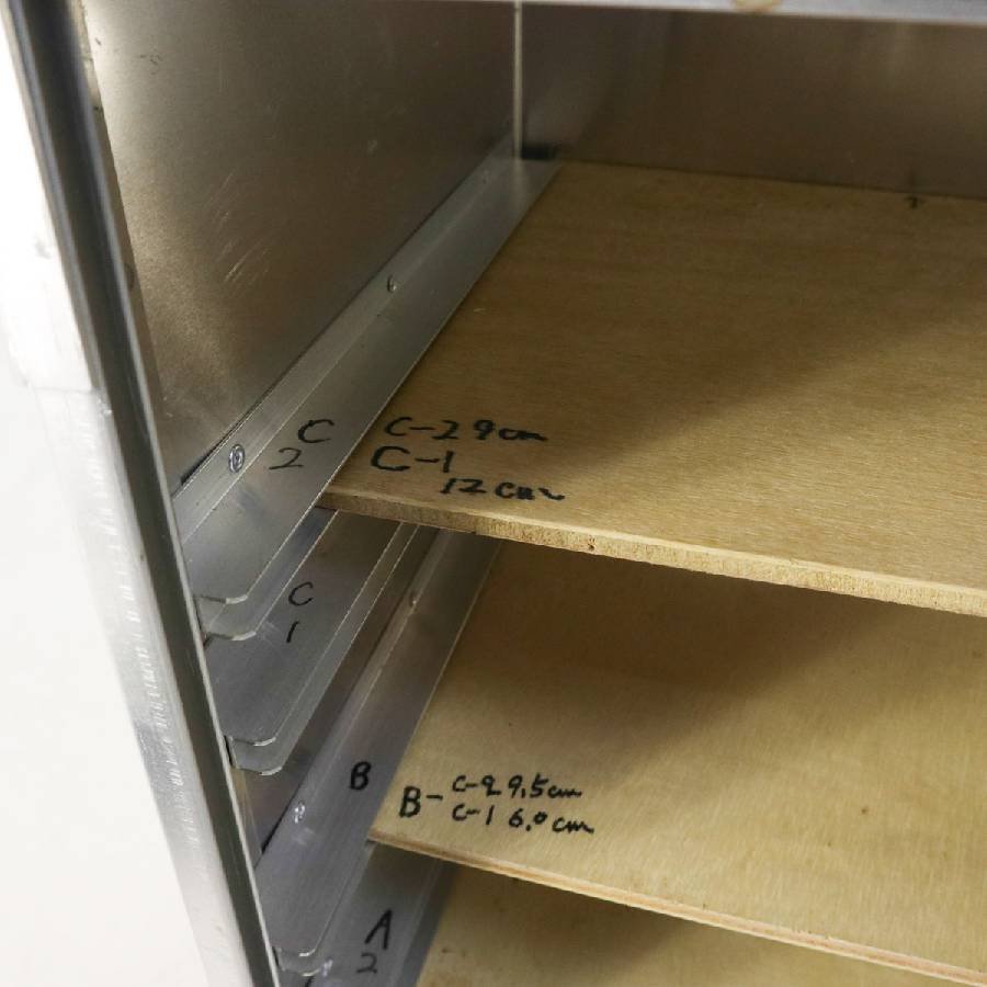 ☆昭和レトロなおかもち 出前箱 出前ケース けんどん 岡持ち アルミ製