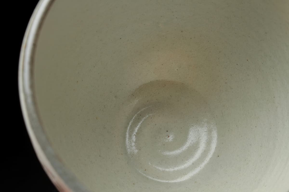 粉青沙器魚文瓶 李朝写し 粉青沙器鉄絵唐草魚文瓶李朝写し 粉青沙