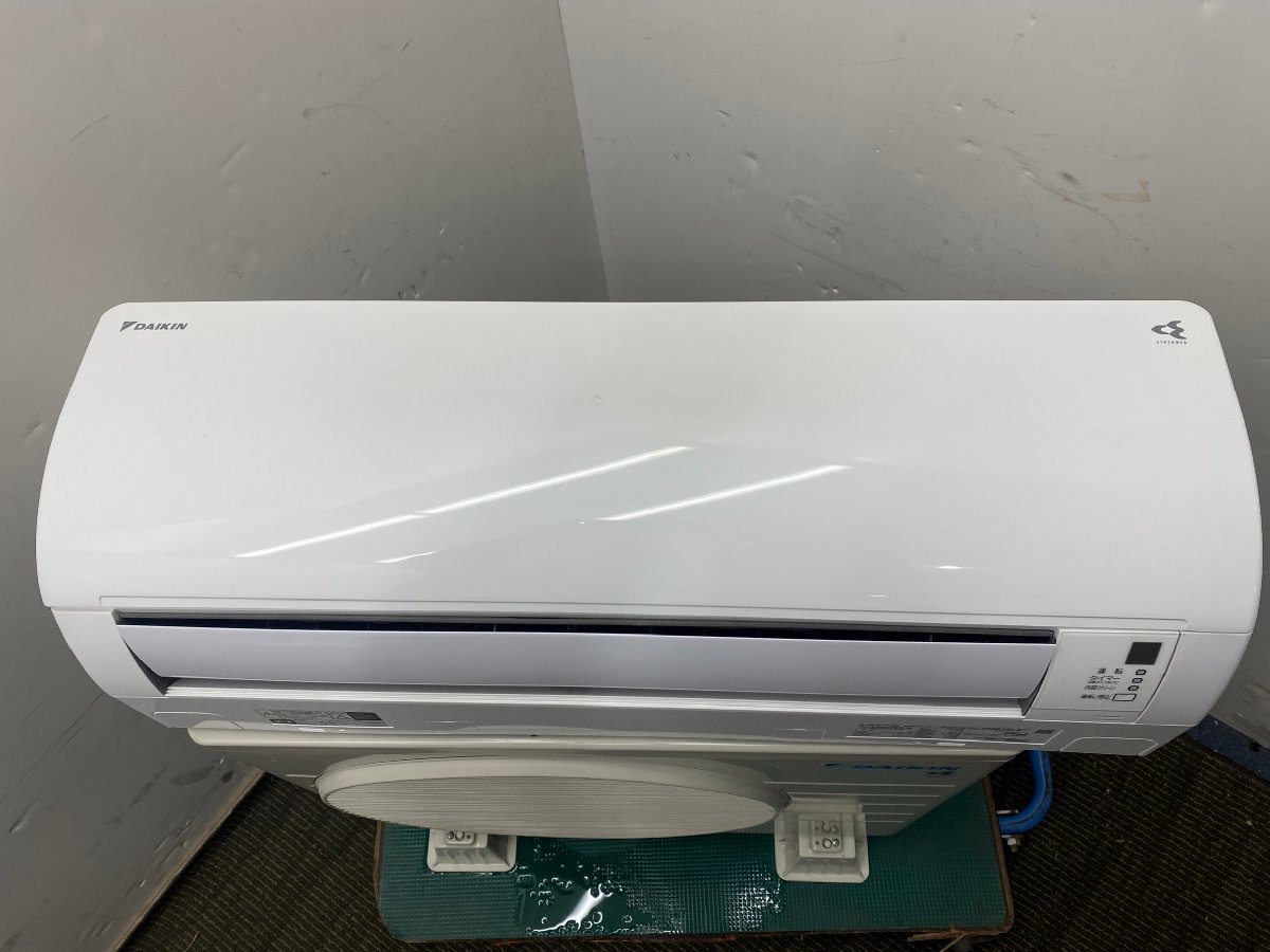 冷暖房・空調 送料込みDAIKIN ルームエアコン F22ZTES-W 2022年製 ①室内機