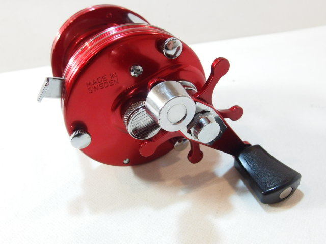 未使用アブガルシア アンバサダー 5500 CS レッド Abu Garcia アブ