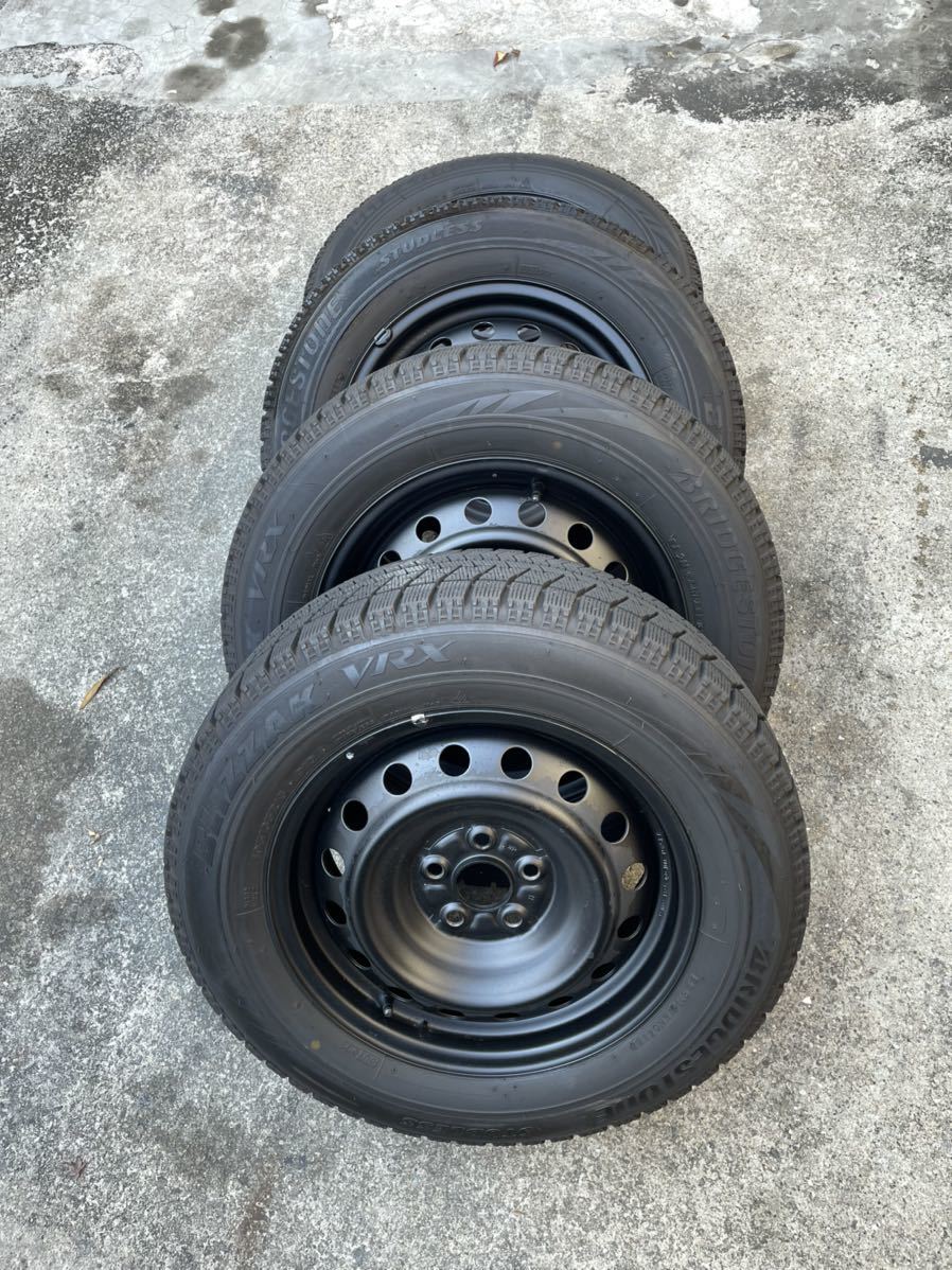 BRIDGESTONE BLIZZAK VRX 19565R15 5穴 PCD 100 2018年製造 スタッドレスタイヤ プリウス PRIUS 