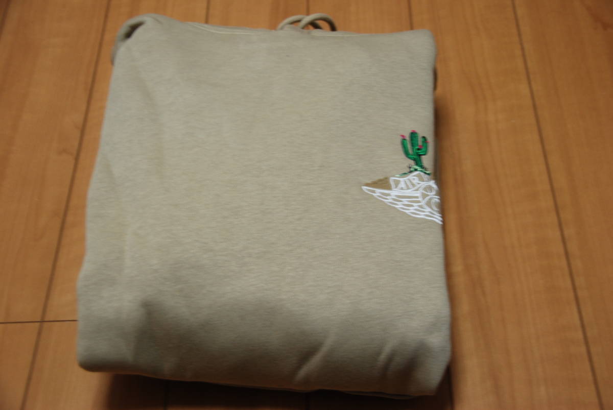 新品　未使用　ＮＩＫＥ　パーカー　ＸＬサイズ　JORDAN　TRAVIS SCOTT　トラヴィススコット　ジョーダン