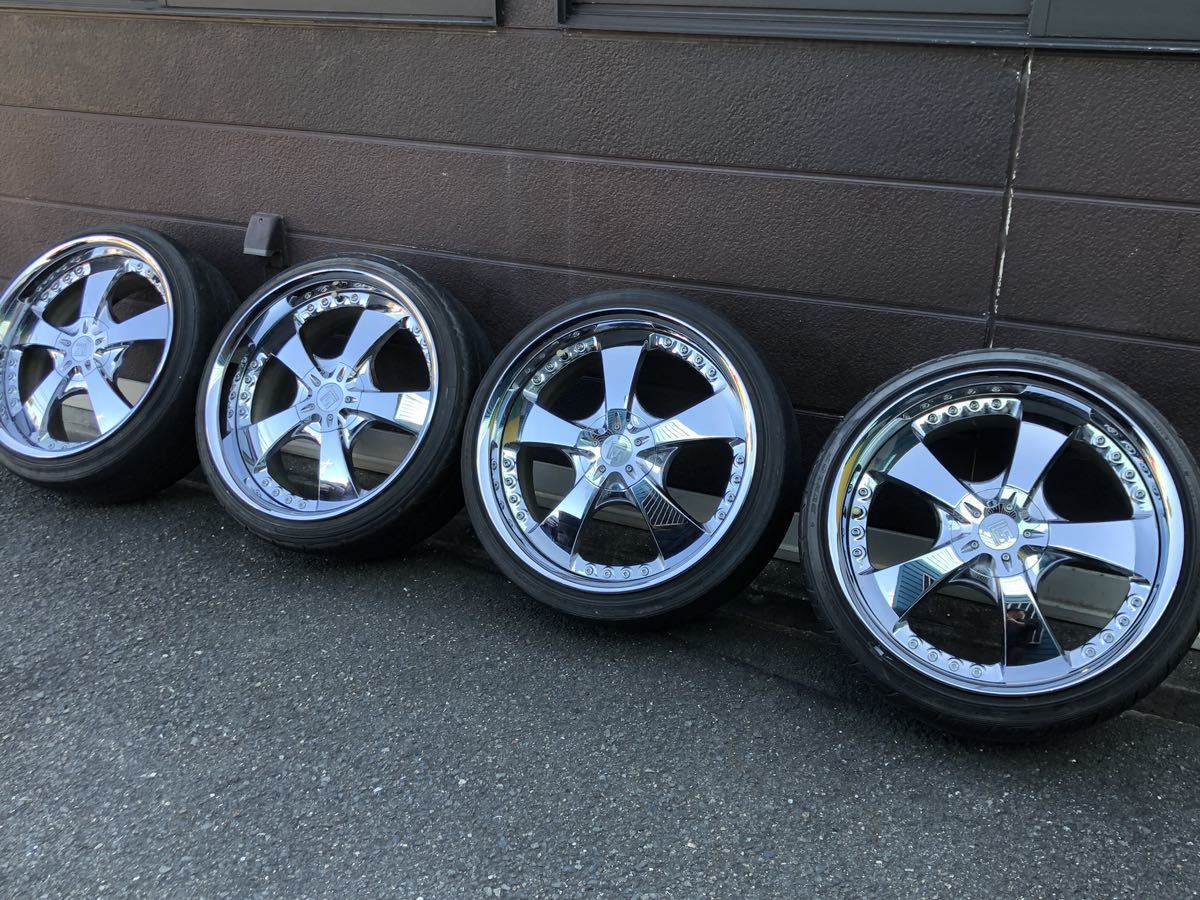 受付終了。値引きは要相談可。デリカD5社外ホイールセット。購入して