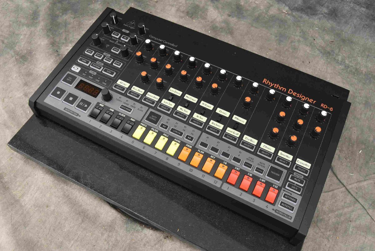 F☆behringer RD-8 Rhythm Designer アナログリズムマシン ベリンガー 