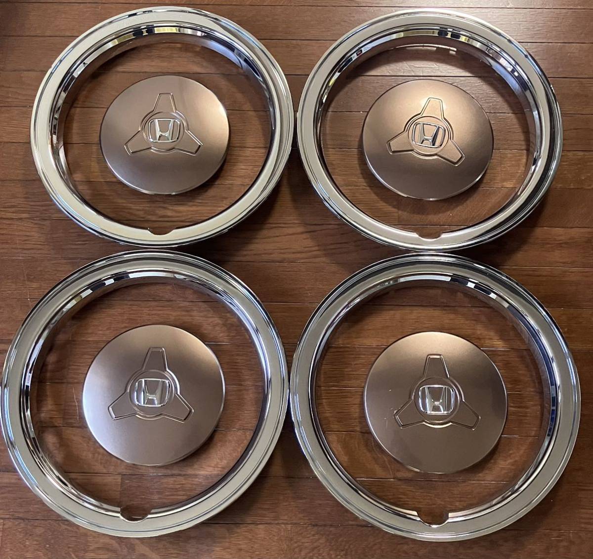 ☆ホンダ☆n-box☆スラッシュ☆ホイールキャップ☆トリムリング 