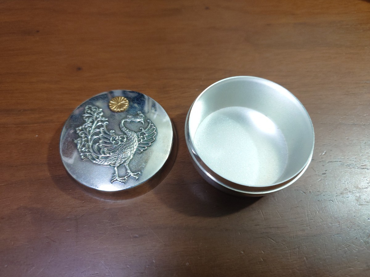 保管品 平成御即位記念 ボンボニエール 棗形鳳凰文 皇室の菓子器 銀