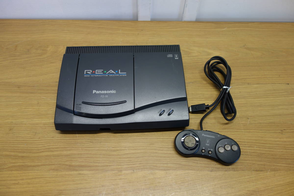 Panasonic REAL 3DO インタラクティブマルチプレーヤー FZ-10 起動可 コントローラー1つ FZ-JP2X リアル 中古 ジャンク品 管理ZI-80