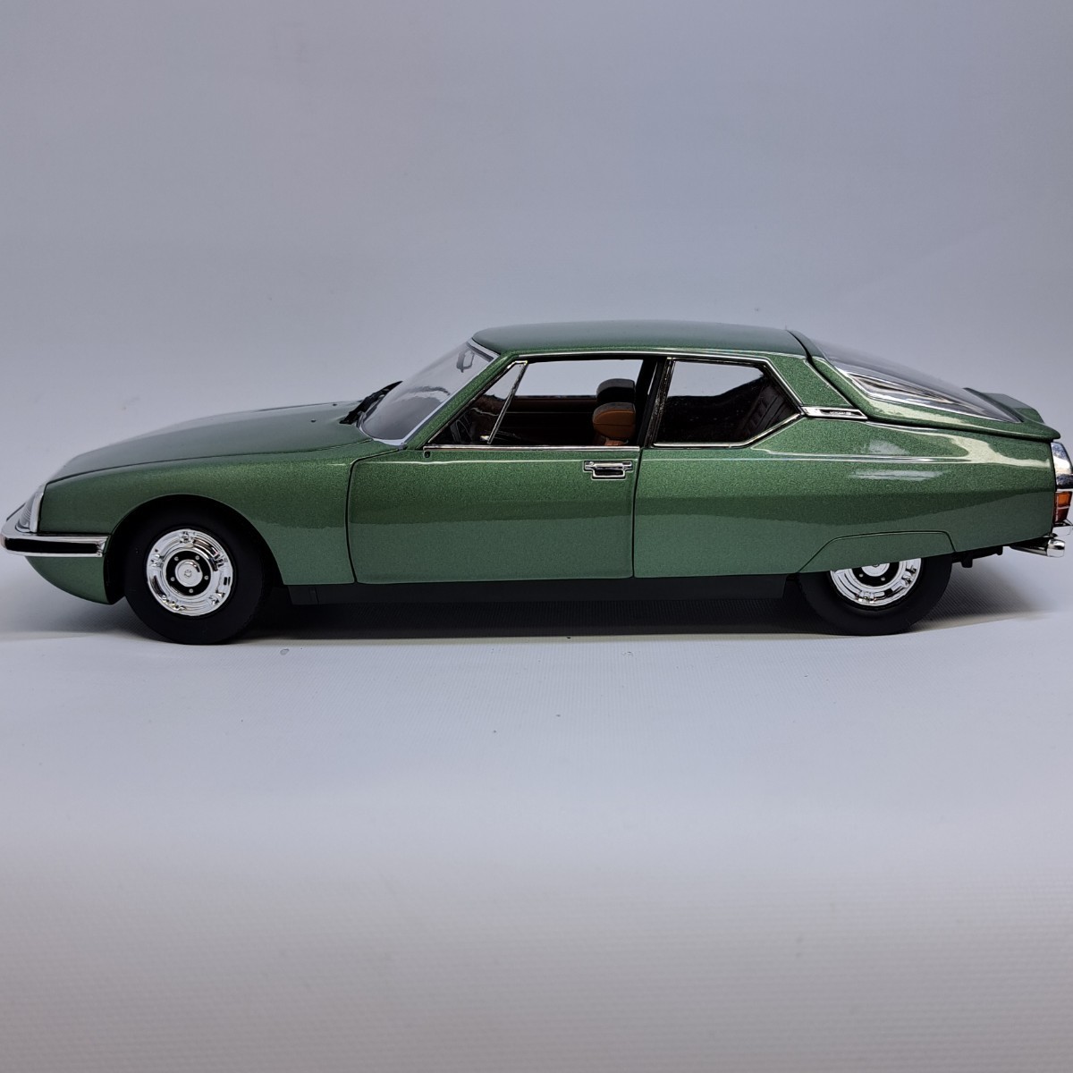 1/18 NOREV ノレブ CITROEN シトロエン SM
