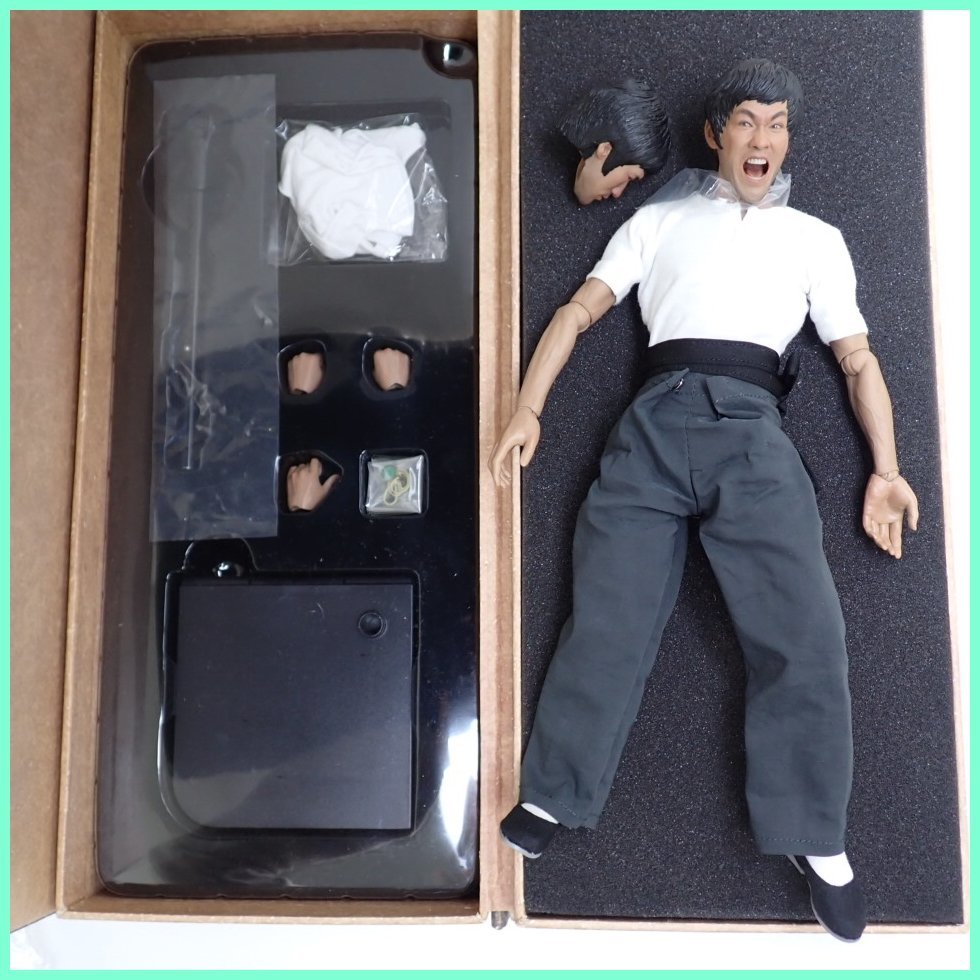 ★美品 ENTERBAY/エンターベイ THE BIG BOSS ブルースリー 1/6フィギュア 塗装済み完成品/ドラゴン危機一発/付属品完備&1267900123