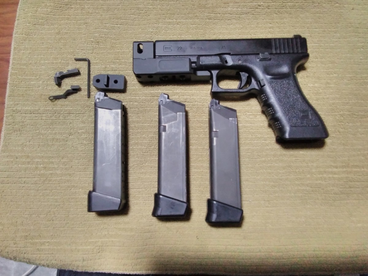 東京マルイ ガスブロ グロック22 外装カスタム品 東京マルイ Glock22 グロック22 マガジン3本 コンペンセイター 付き