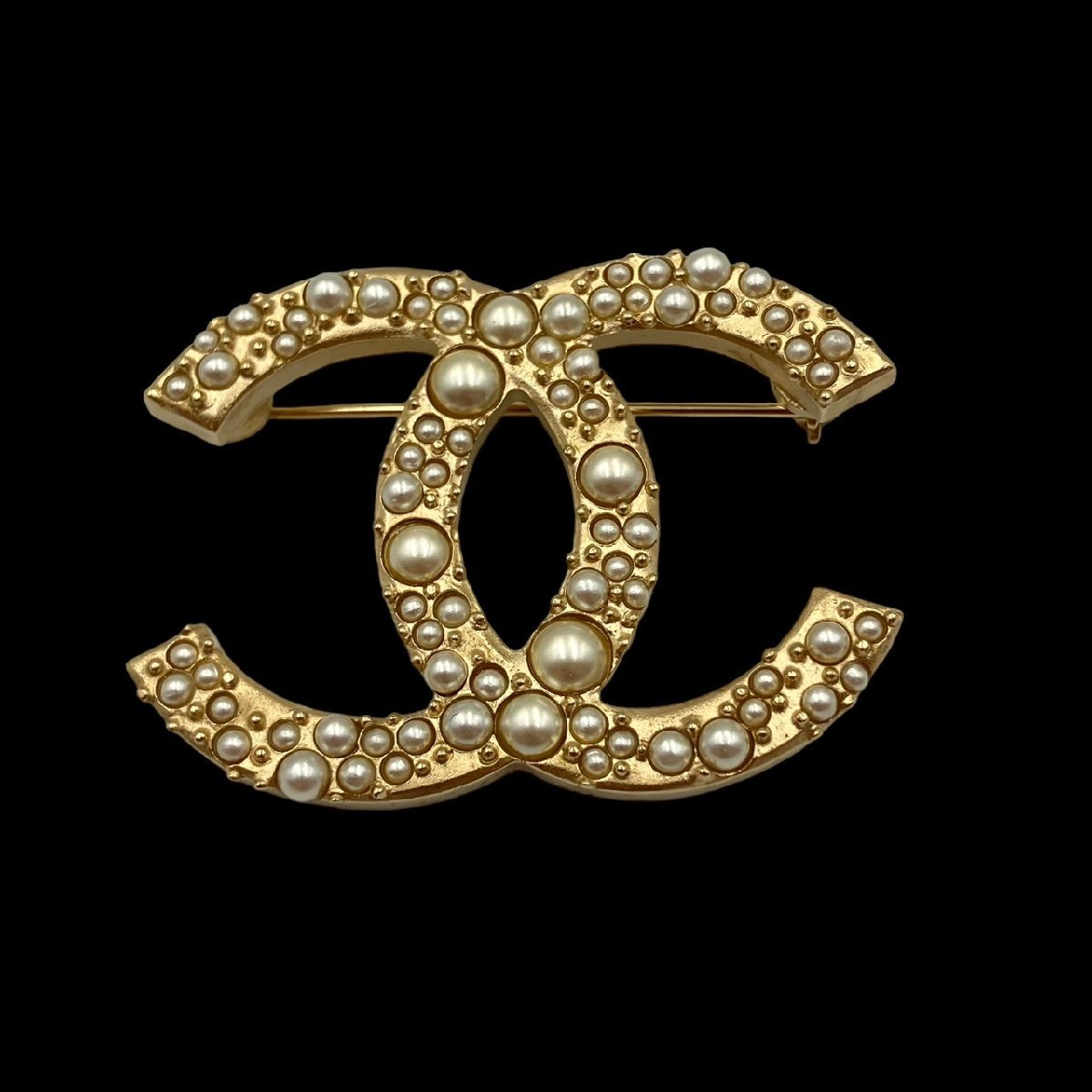 シャネル ココマーク ブローチ CHANEL - フェイクパール 香水モチーフ