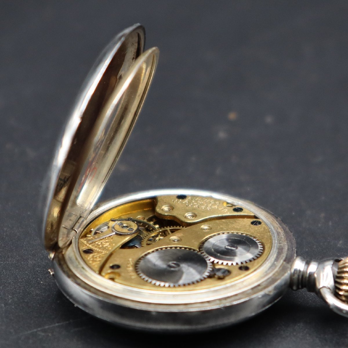 ウォルサム 懐中時計 手巻き WALTHAM 希少WALTHAM USA 手 スモセコ 