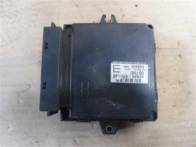 中古品)キャリィ LE-DA63T エンジンコンピューター KC K6A 26U 33920