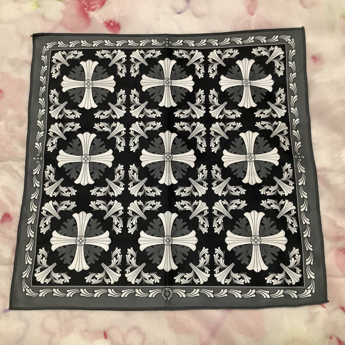 クロムハーツCHROME クロムハーツ スカーフ バンダナ HEARTS□CH SCARF